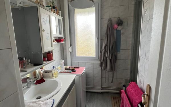 Appartement à vendre    3 pièces • 53 m2 Chauny