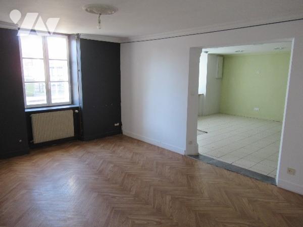 Maison de ville T4 de 120 m² avec grenier aménageable