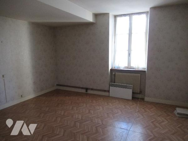Maison de ville T4 de 120 m² avec grenier aménageable