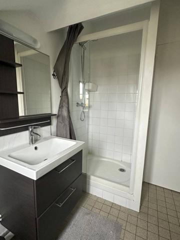 FONTAINEBLEAU - Appartement F2 bis MEUBLÉ avec fort potentiel locatif