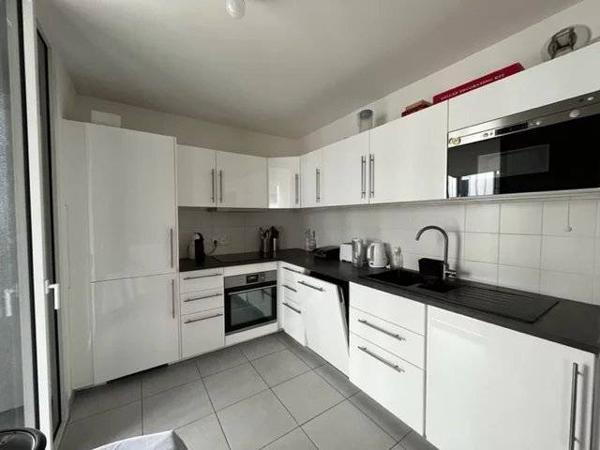 Chambre en COLOCATION