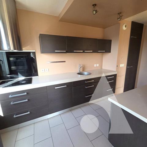 Appartement 4 pièces 103.67 m2