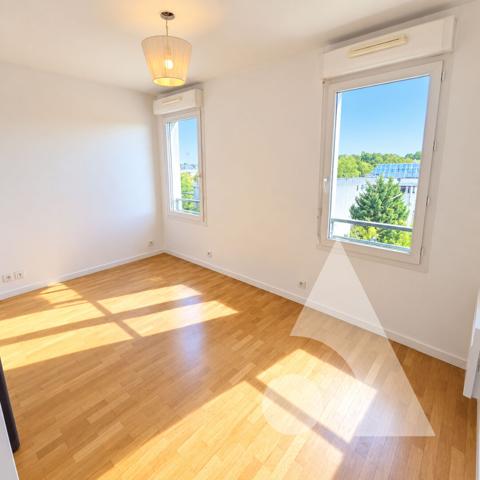 Appartement 4 pièces 103.67 m2