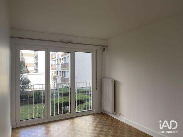 Location appartement 2 pièces 39 m² Paris 15