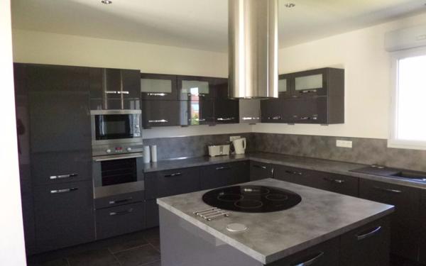 Maison à vendre    6 pièces • 152 m2 Fontaine-lès-Dijon