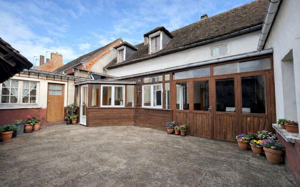 Maison à vendre    4 pièces • 111,90 m2 Beauvais