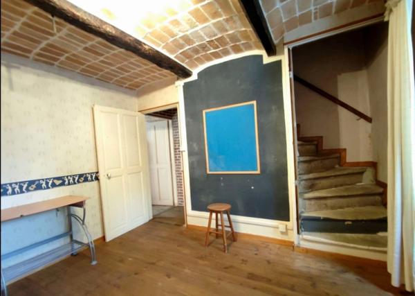 Maison à vendre 6 pièces VALREAS (84)