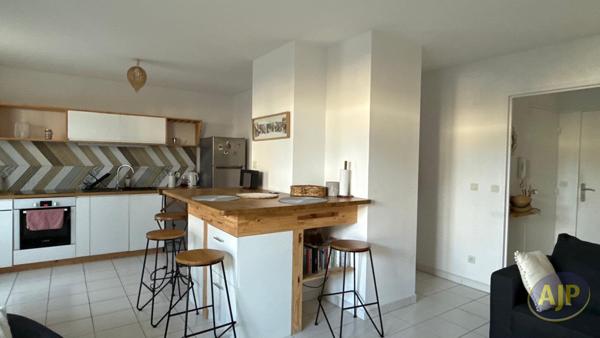 Appartement à louer Angers : 2 pièces, 52m² avec 1 chambre(s) à 690€ - AJP Immobilier Angers