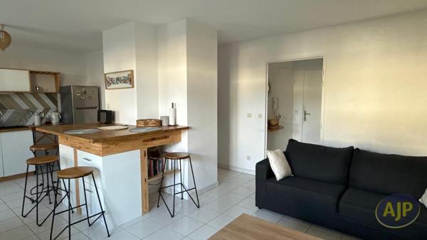 Appartement à louer Angers : 2 pièces, 52m² avec 1 chambre(s) à 690€ - AJP Immobilier Angers