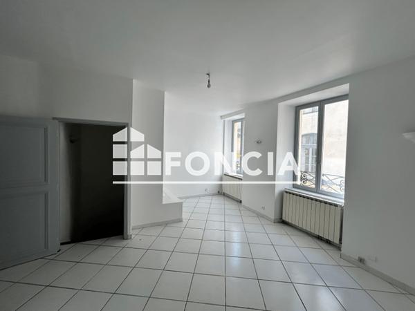 Location Maison 4 pièces 84.24 m² - 10 RUE DES GREFFES Nimes 30000