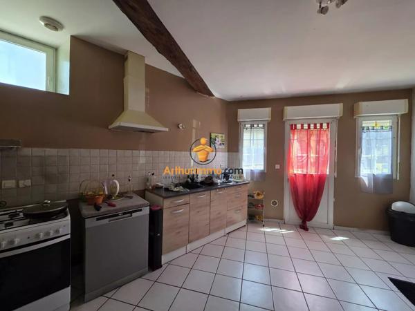 Vente                                                      Maison
                        
                     4 pièces                      89 m2                     à Louey