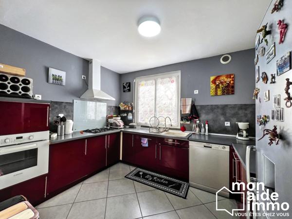 A découvrir sans tarder - Maison avec garage et grand terrain