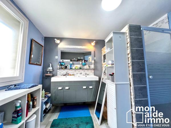 A découvrir sans tarder - Maison avec garage et grand terrain