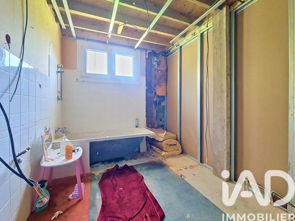 Maison à vendre 5 pièces 156 m² Tonnay-Charente