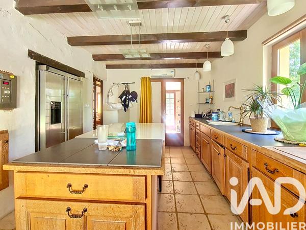 Maison à vendre 5 pièces 156 m² Tonnay-Charente