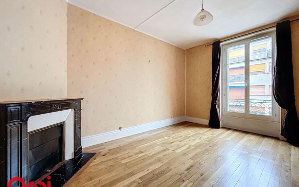 Appartement à vendre    3 pièces • 126 m2 Montluçon