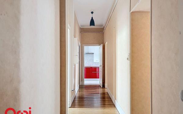 Appartement à vendre    3 pièces • 126 m2 Montluçon