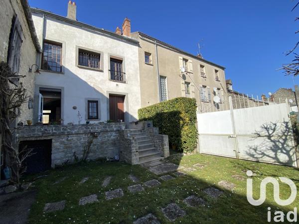 Maison de ville 6 pièces de 195 m² à Le Malesherbois (45330)