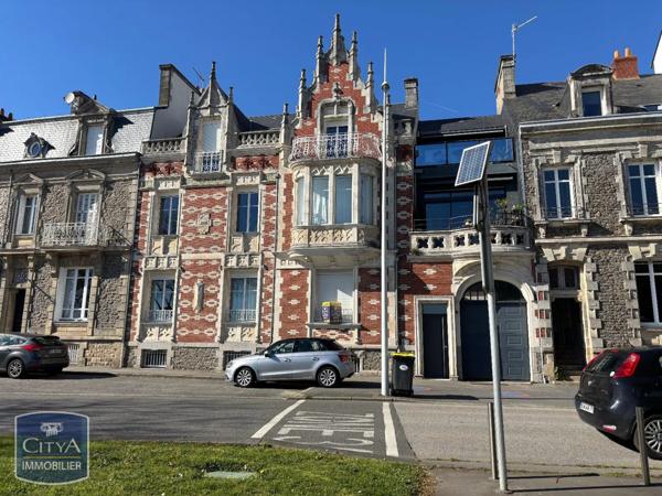 Local professionnel à louer