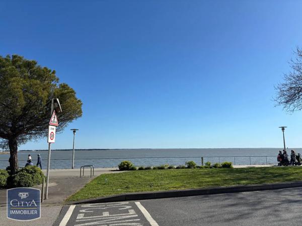 Local professionnel à louer