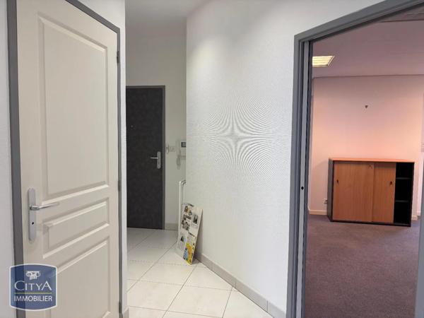 Local professionnel à louer