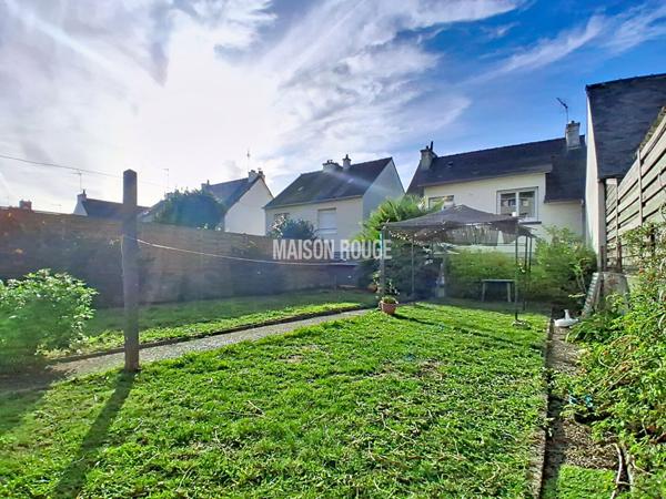 SAINT-BRIEUC : MAISON 3 CHAMBRES AVEC JARDIN, TERRASSE ET ATELIER