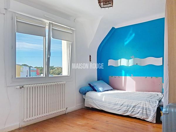 SAINT-BRIEUC : MAISON 3 CHAMBRES AVEC JARDIN, TERRASSE ET ATELIER
