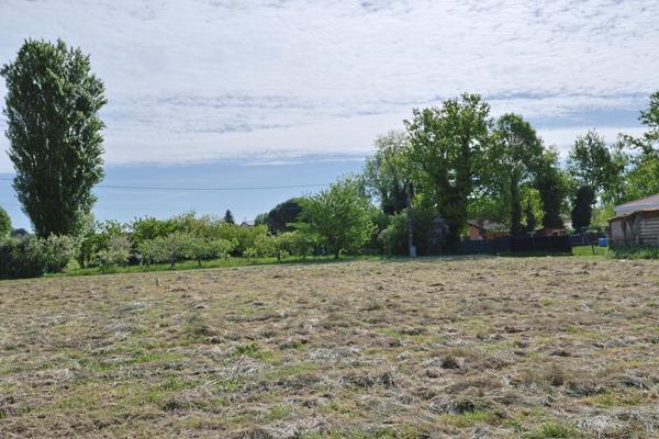 Terrain à bâtir - libre constructeur - Hors lotissement