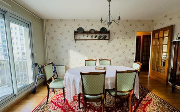 Appartement à vendre    4 pièces • 72,42 m2 Chelles