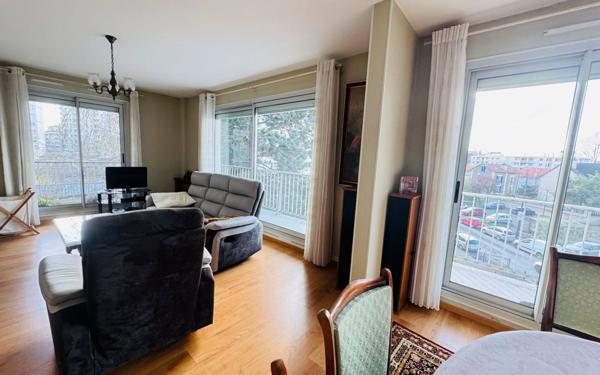 Appartement à vendre    4 pièces • 72,42 m2 Chelles