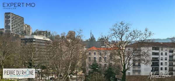 Lyon (69004) Vends à Lyon 4 (69004) appartement T3 avec balcon