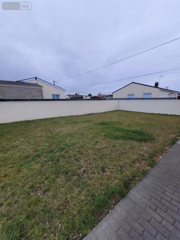 Maison à louer à Elbeuf en Seine-Maritime (76500), ref : 27063-L280