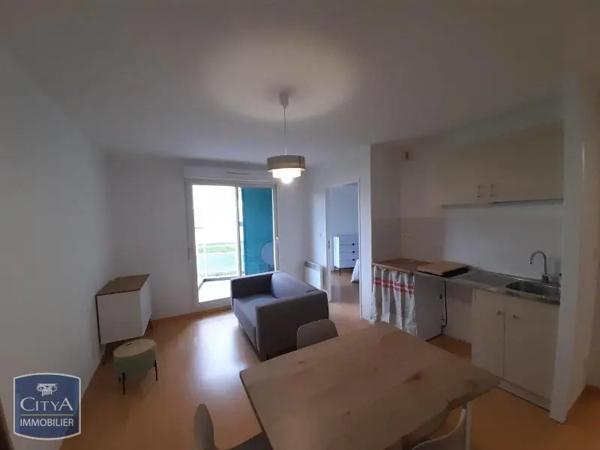 Appartement à louer 2 pièces 30.86m² Pau (64000)