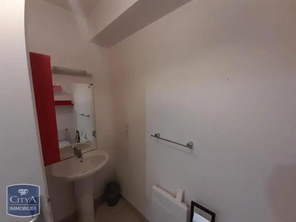 Appartement à louer 2 pièces 30.86m² Pau (64000)
