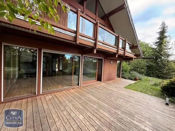 Maison à louer 5 pièces 182m²