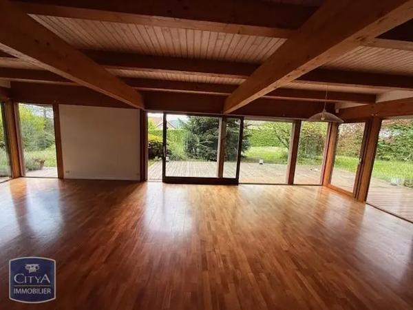 Maison à louer 5 pièces 182m²