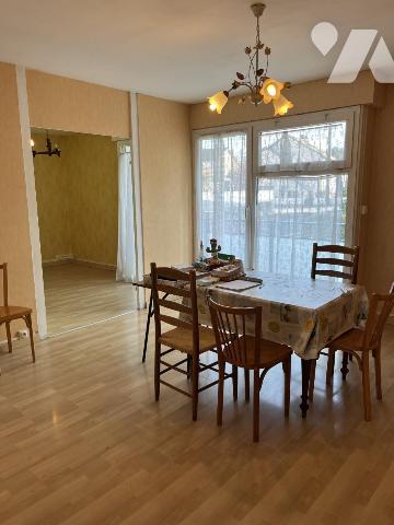 ORVAULT Plaisance. T4 de 73,12 m², Séjour + Salon - Cuisine ,  2 chambres ,   Cave + Stationnement. 