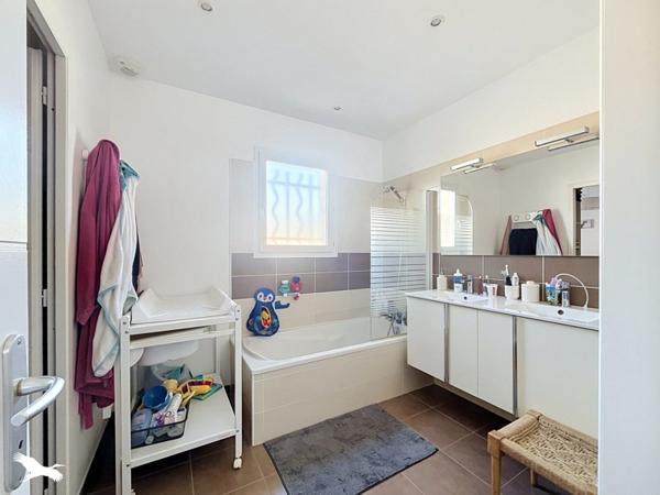 Maison à vendre 248 000 € Saint-Sulpice-la-Pointe 4 p 90 m² DPE B