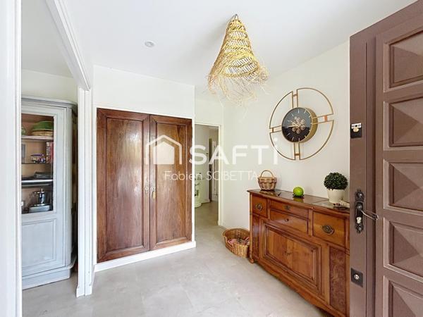 Propriété 7 pièces de 200 m2