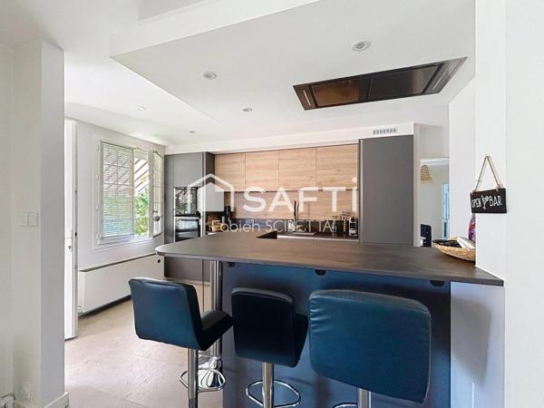 Propriété 7 pièces de 200 m2