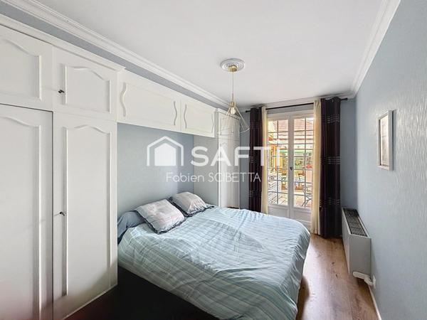 Propriété 7 pièces de 200 m2