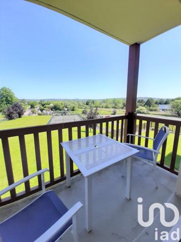 Appartement 2 pièces de 42 m² à Saint-Arnoult (14800)