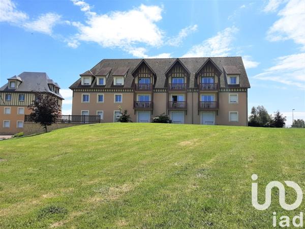 Appartement 2 pièces de 42 m² à Saint-Arnoult (14800)