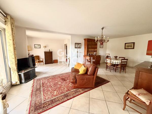 GRAND T4 107M² MÉRIGNAC PARC BOURRAN BALCON FILANT & GARAGE