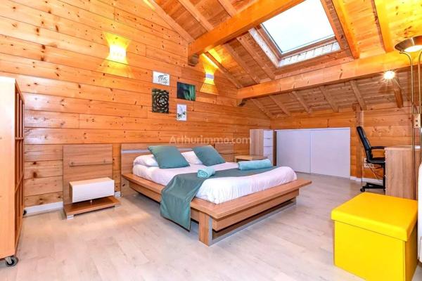 Vente Maison 6 pièces 204 m2 à Peyrieu