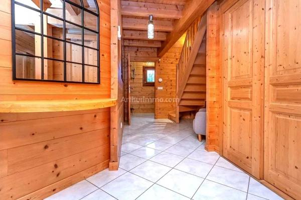 Vente Maison 6 pièces 204 m2 à Peyrieu