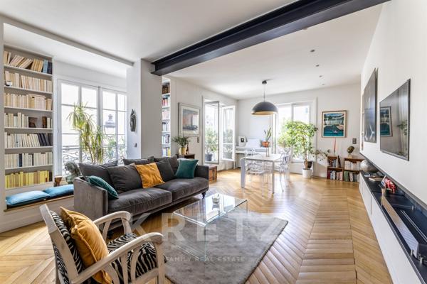 Appartement rénové face au Panthéon