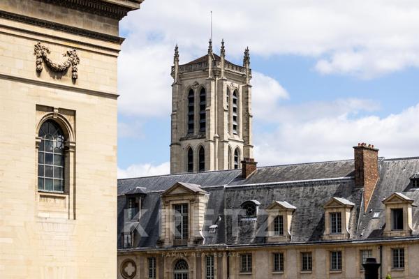 Appartement rénové face au Panthéon