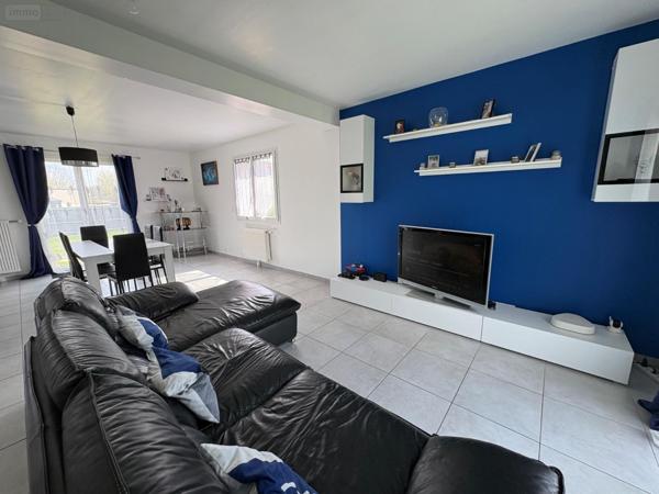 Maison à vendre à Les Villages-Vovéens dans l'Eure-et-Loir (28150), ref : 74