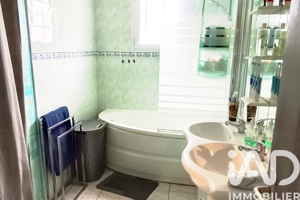Maison à vendre 6 pièces 122,03 m² Renaison